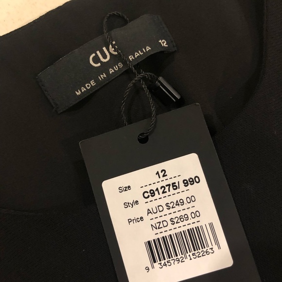 NWT CUE fitted black dress - Picture 4 of 8